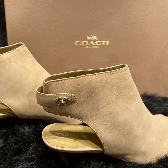 COACH VINTAGE Marietta Burnish Calf leather ginger peep toe kitten heels s10 NIB - Picture 4 of 11